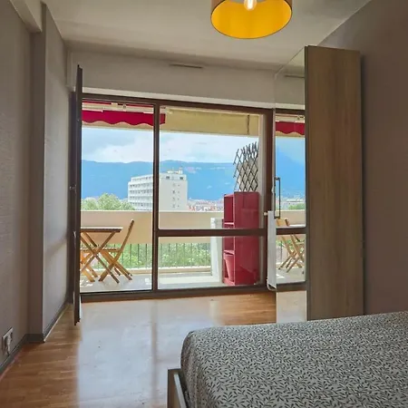 Hyper Centre Avec Parking Place Jean Moulin *